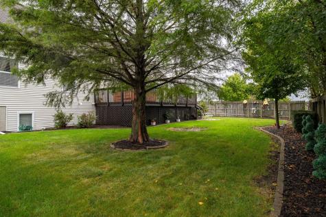 20 Fedor Circle Bloomington IL 61705