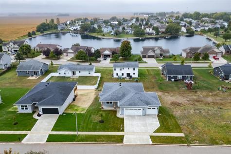 20 Fedor Circle Bloomington IL 61705