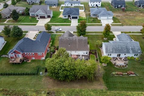 20 Fedor Circle Bloomington IL 61705