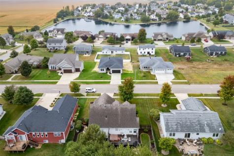 20 Fedor Circle Bloomington IL 61705