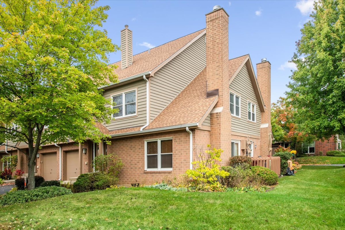 1523 Stewart Drive Darien IL 60561