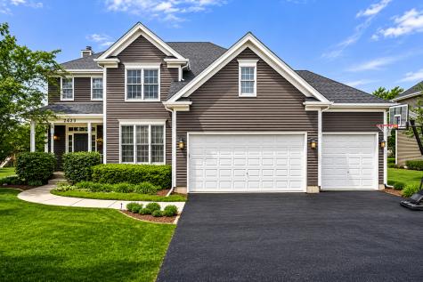 2423 Dustin Drive Sycamore IL 60178