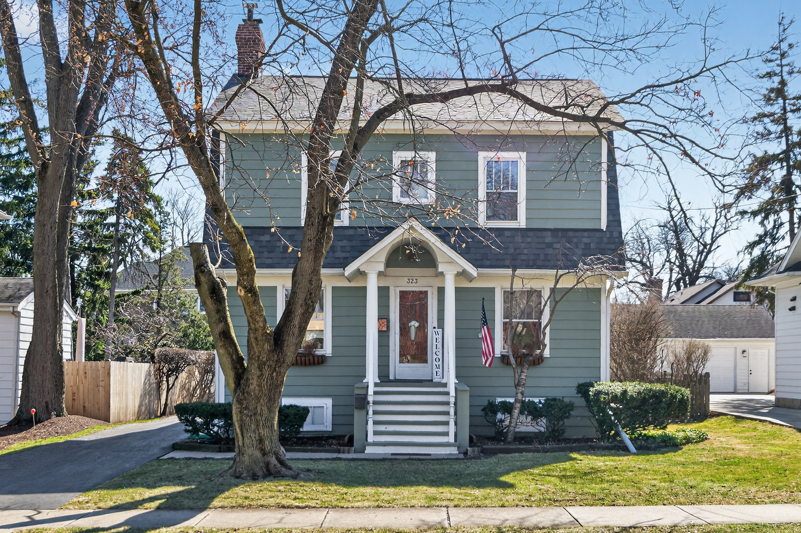 323 Hawthorne Boulevard Glen Ellyn IL 60137