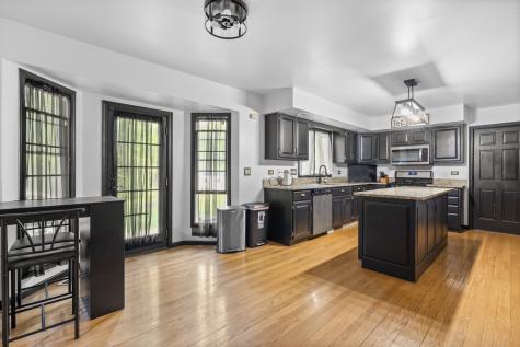 938 Stonehaven Court Elgin IL 60124