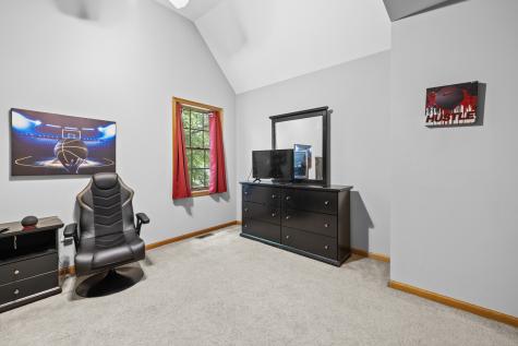 938 Stonehaven Court Elgin IL 60124