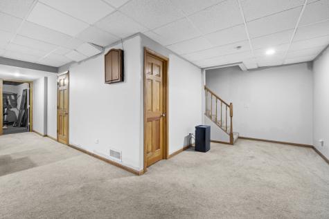 938 Stonehaven Court Elgin IL 60124