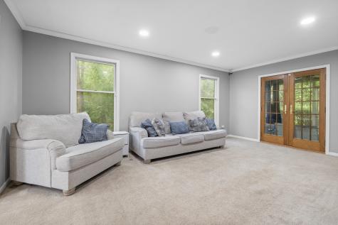 938 Stonehaven Court Elgin IL 60124