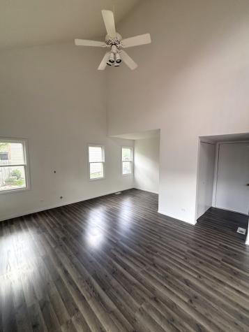 1 Collingwood Court Bolingbrook IL 60440
