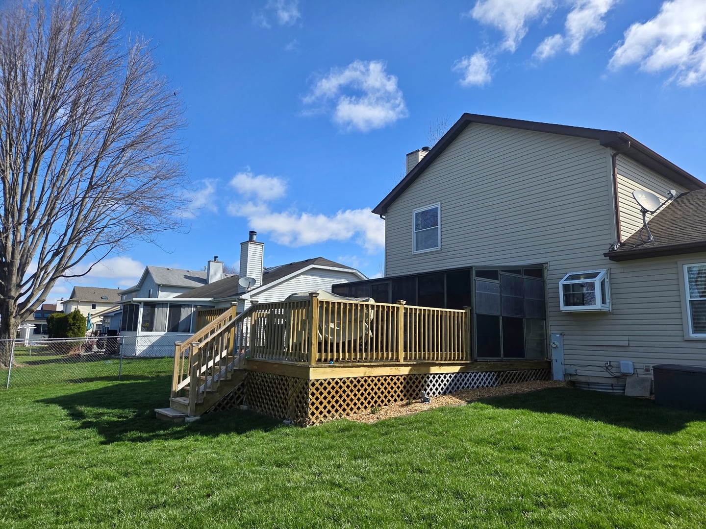 1036 Pheasant Trail Carol Stream IL 60188