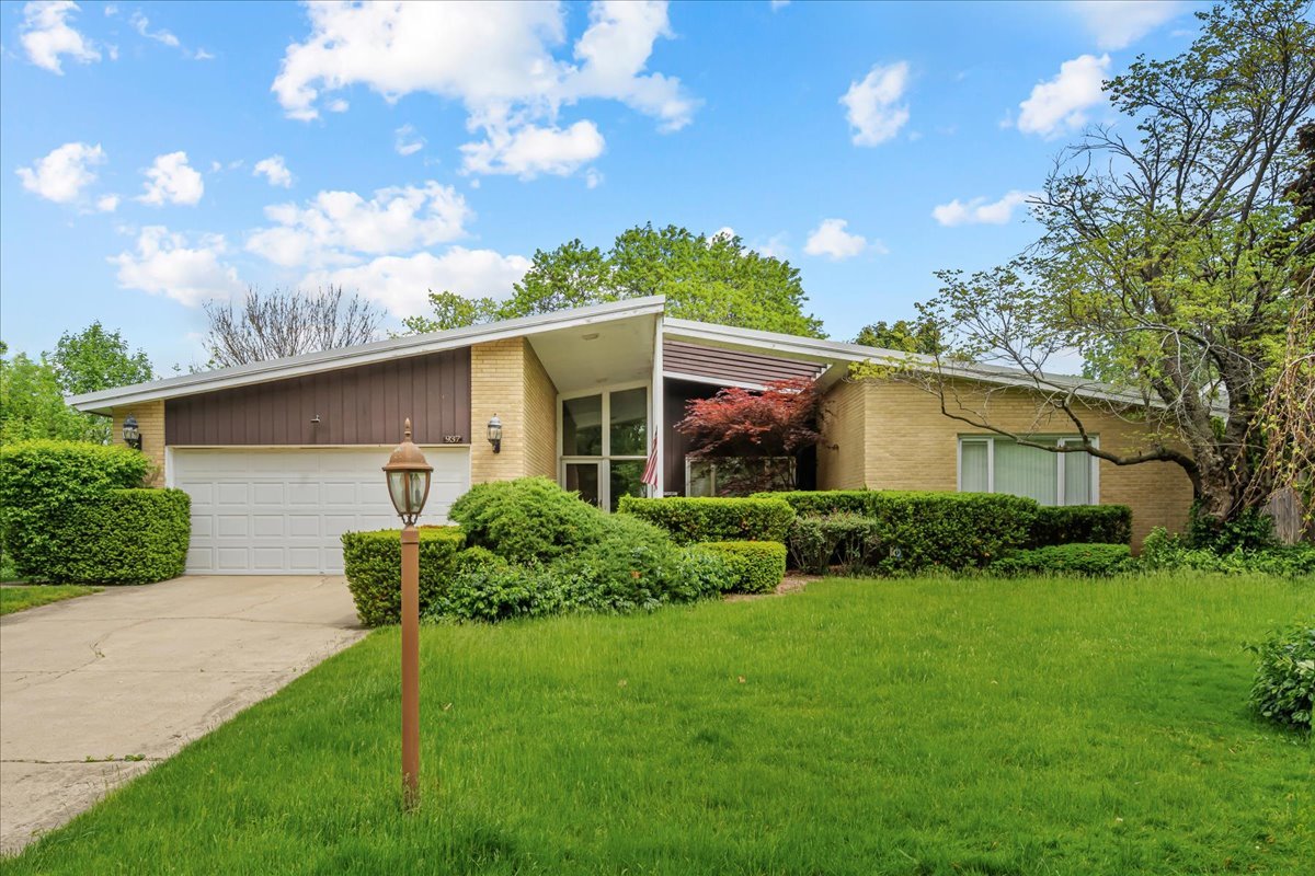 937 Timber Hill Road Highland Park IL 60035