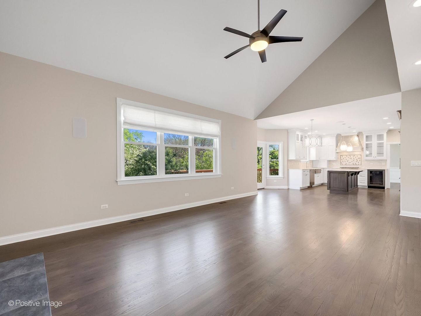832 Bemis Road Glen Ellyn IL 60137