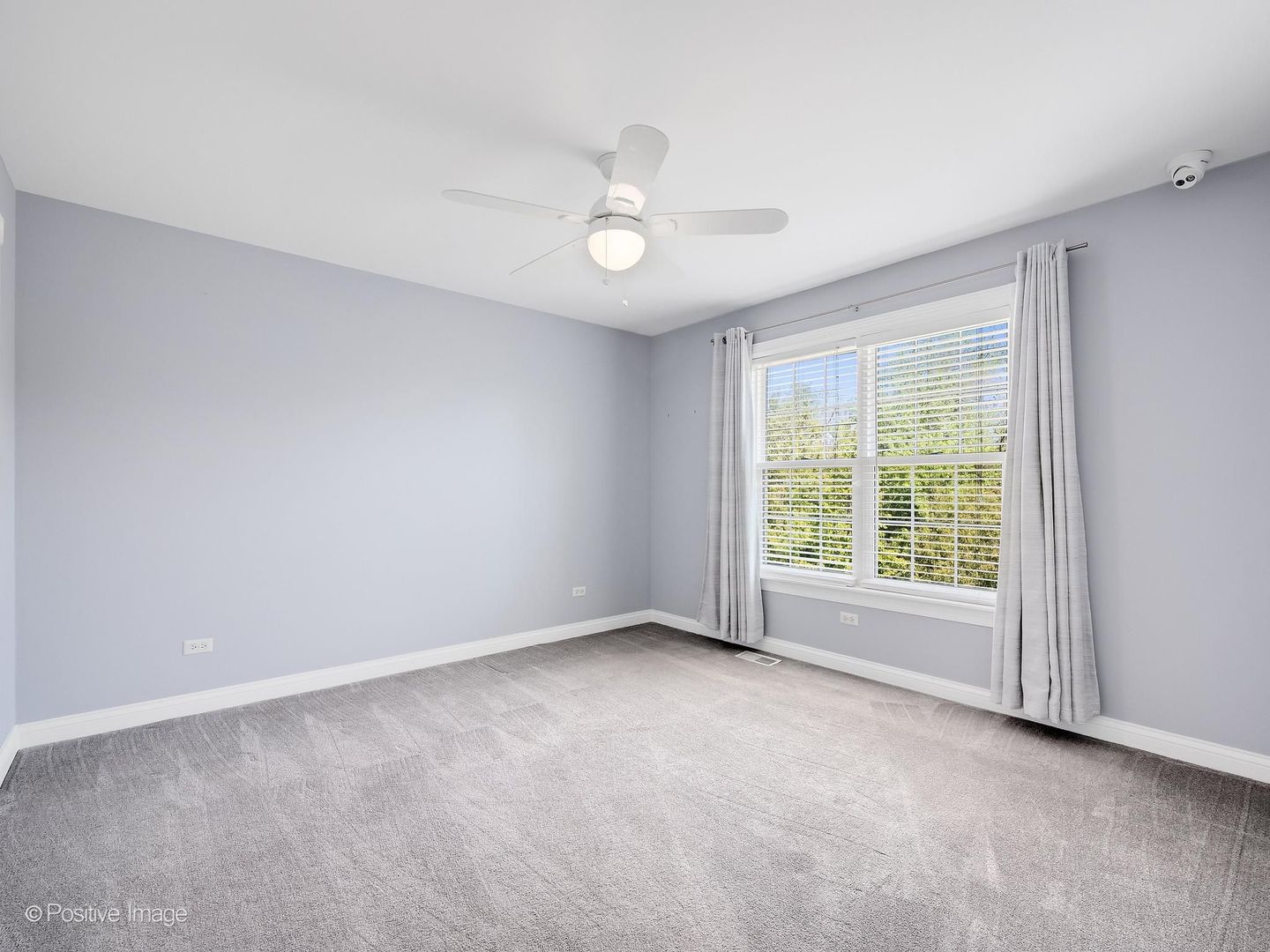 832 Bemis Road Glen Ellyn IL 60137