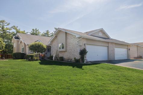 16231 Lake Villa Avenue Tinley Park IL 60477