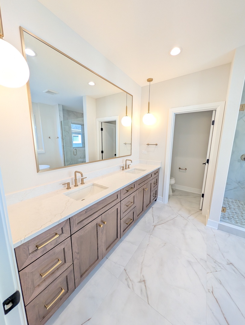 722 South Berkley Avenue Elmhurst IL 60126