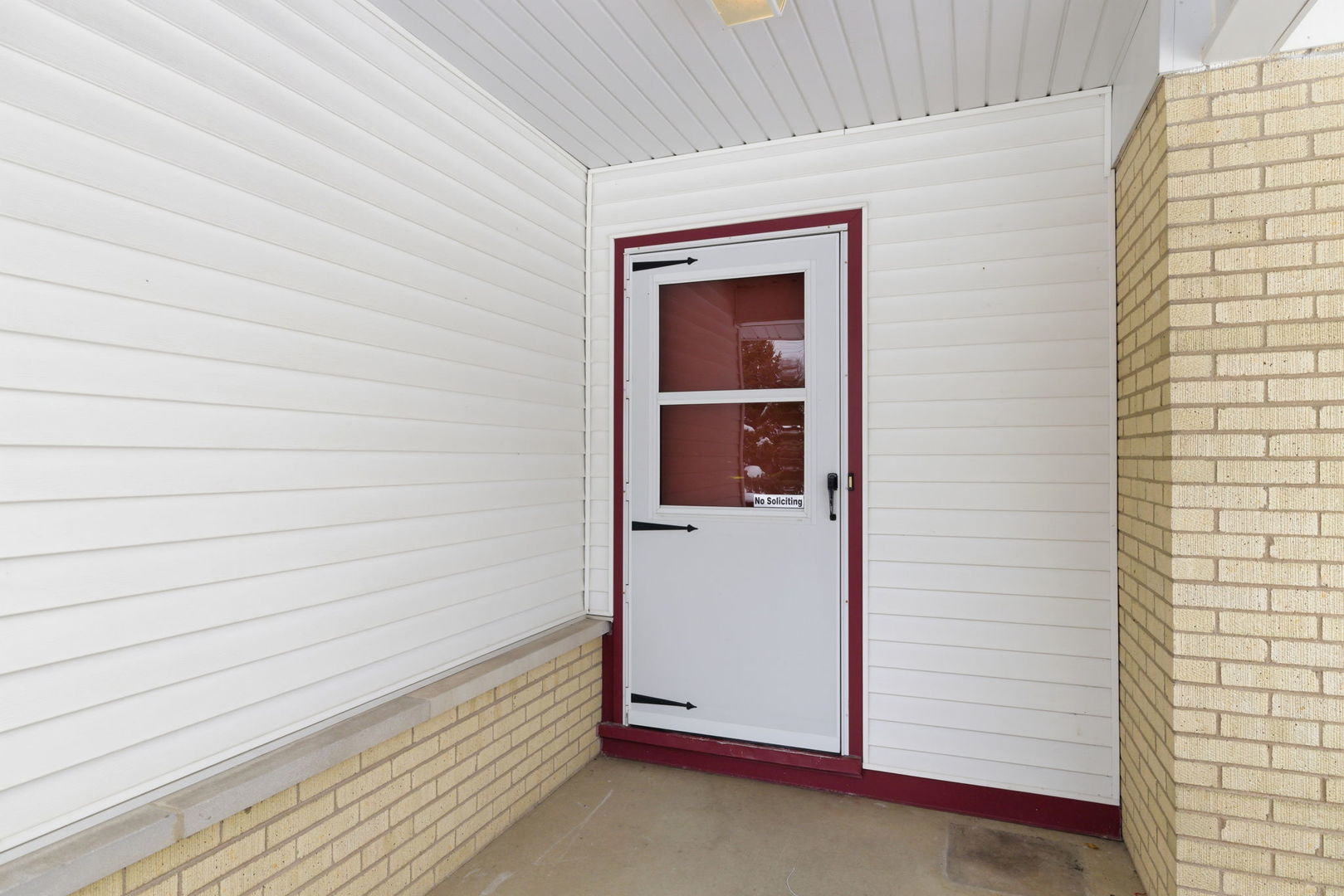 943 Oxford Street Downers Grove IL 60516