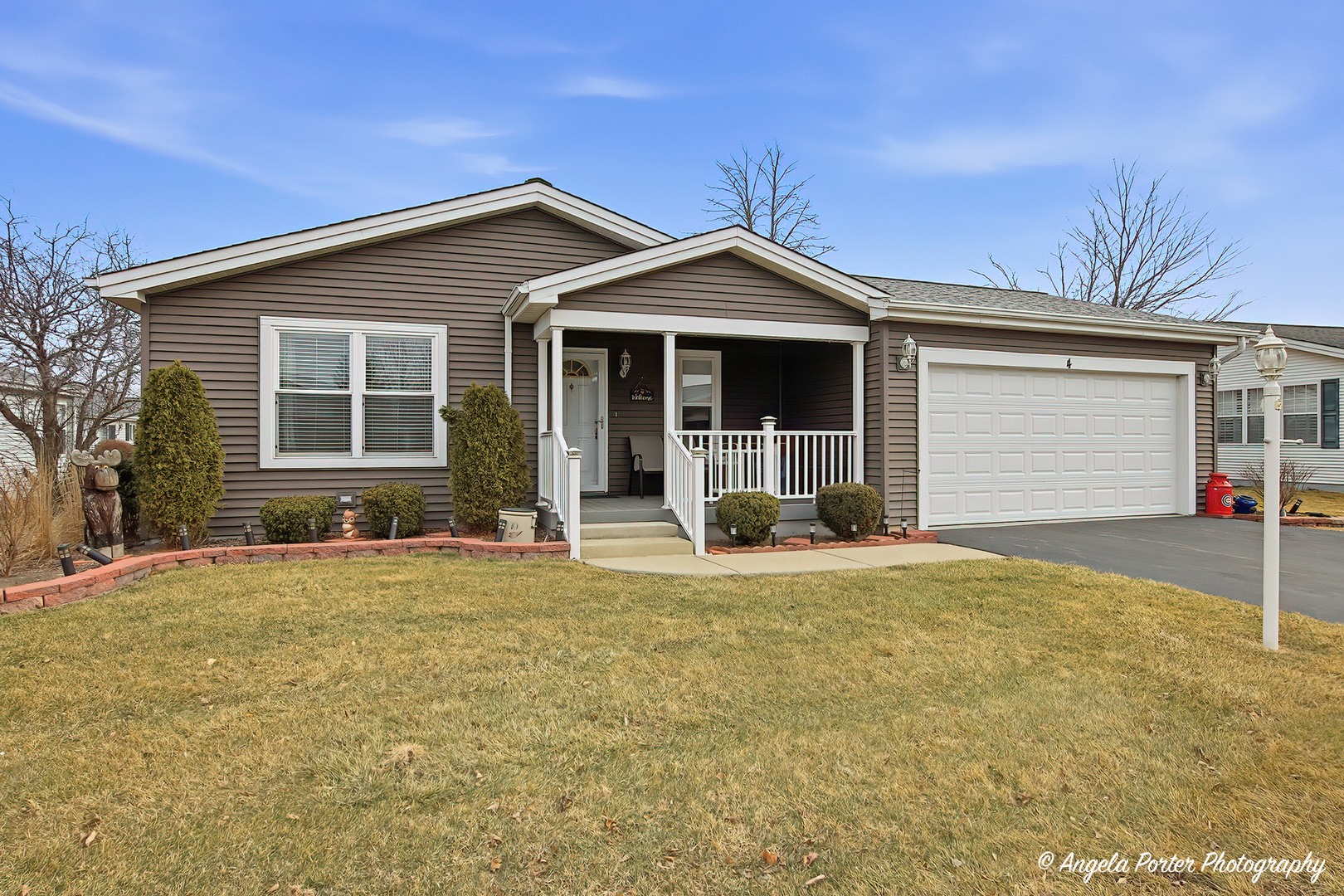 4 Hialeah Court Grayslake IL 60030