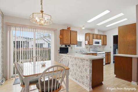 4 Hialeah Court Grayslake IL 60030