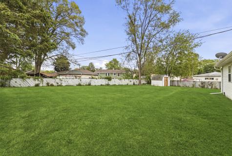 120 Adobe Circle Carpentersville IL 60110