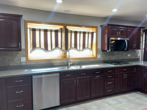 733 Caryn Circle South Holland IL 60473