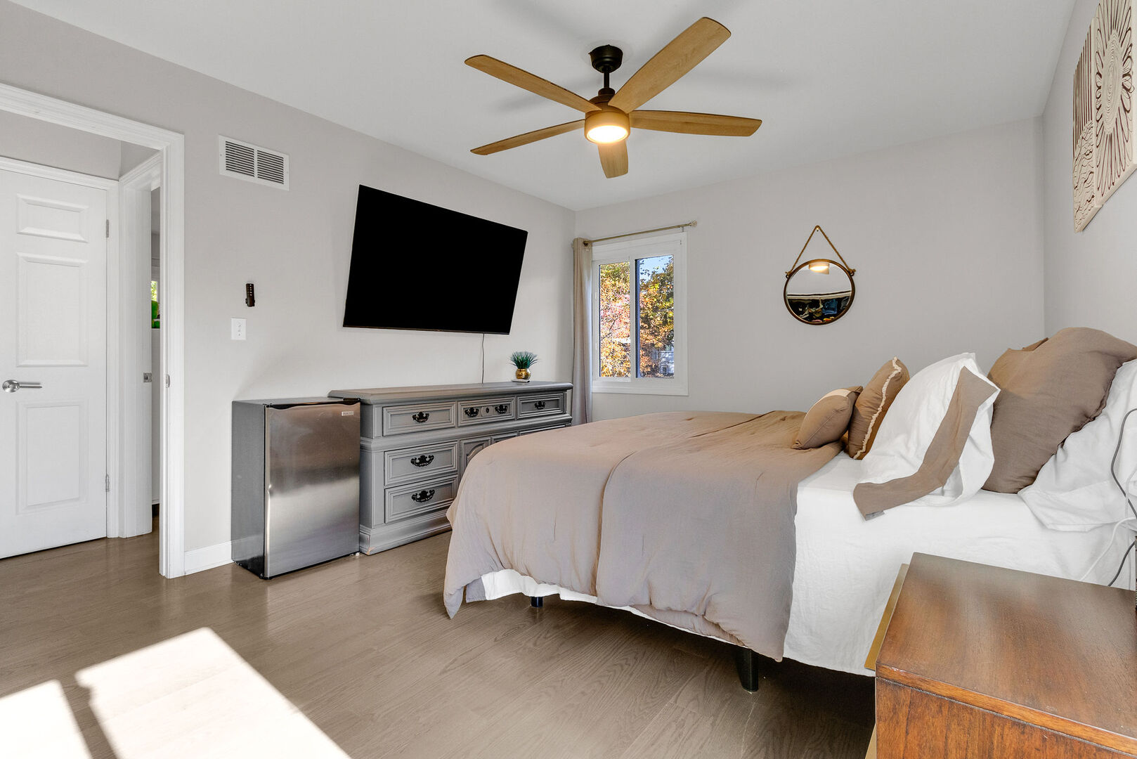 437 Eagle View Drive Carol Stream IL 60188