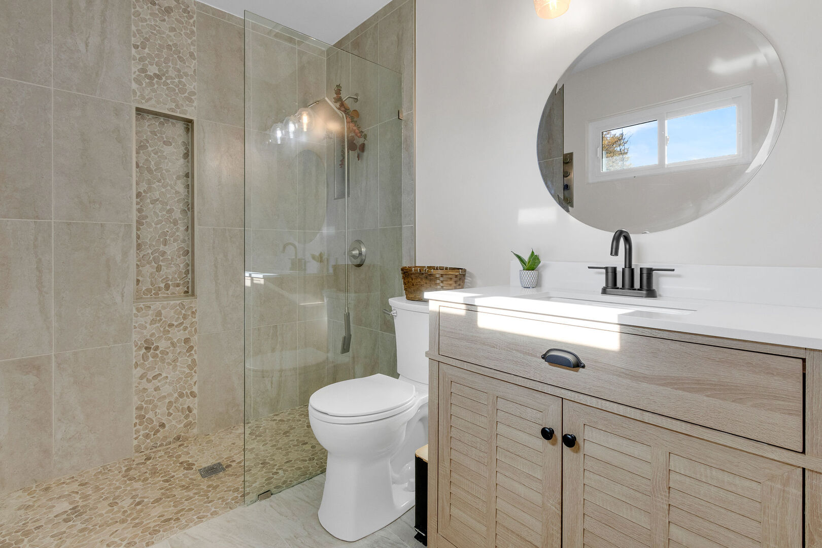 437 Eagle View Drive Carol Stream IL 60188