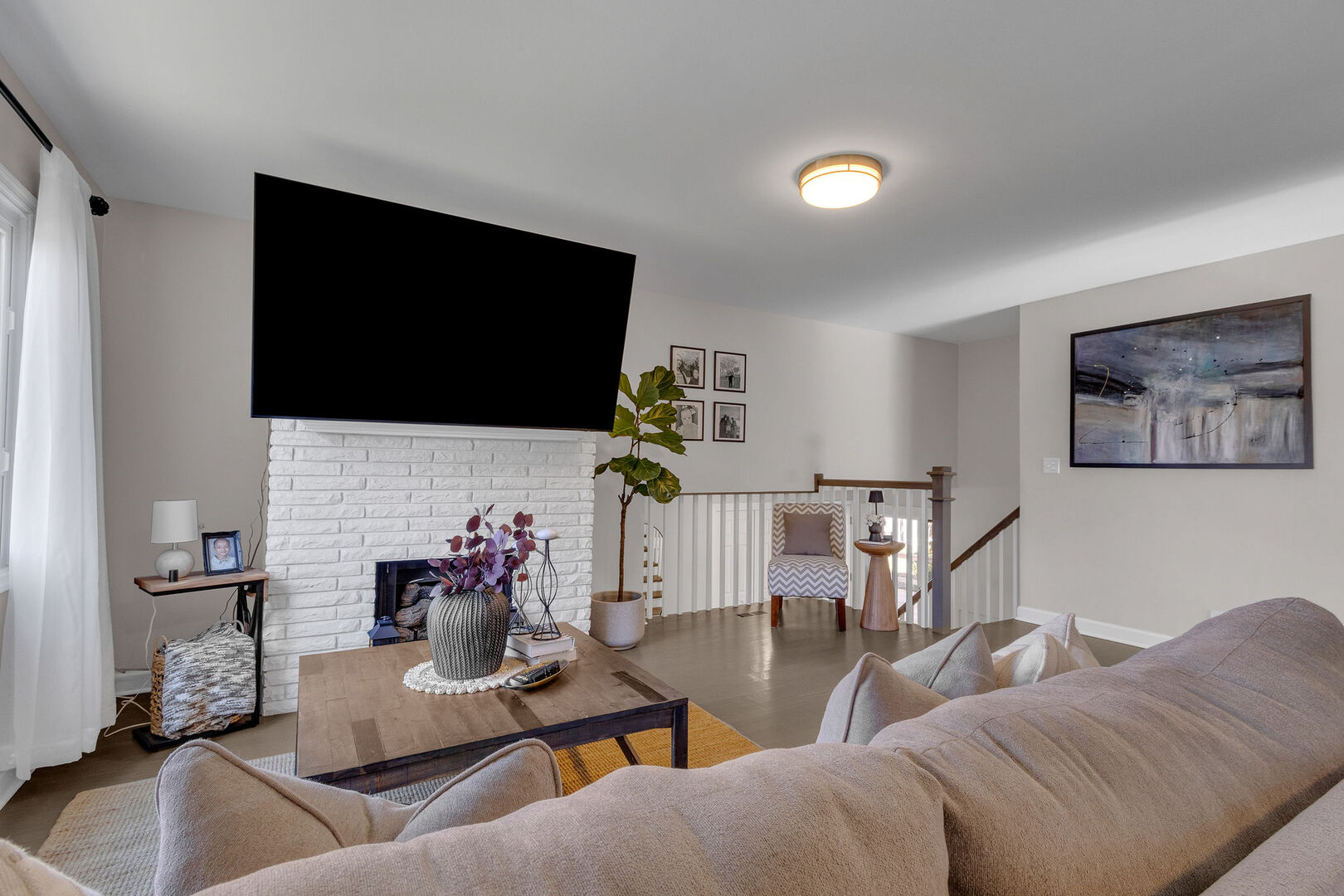 437 Eagle View Drive Carol Stream IL 60188