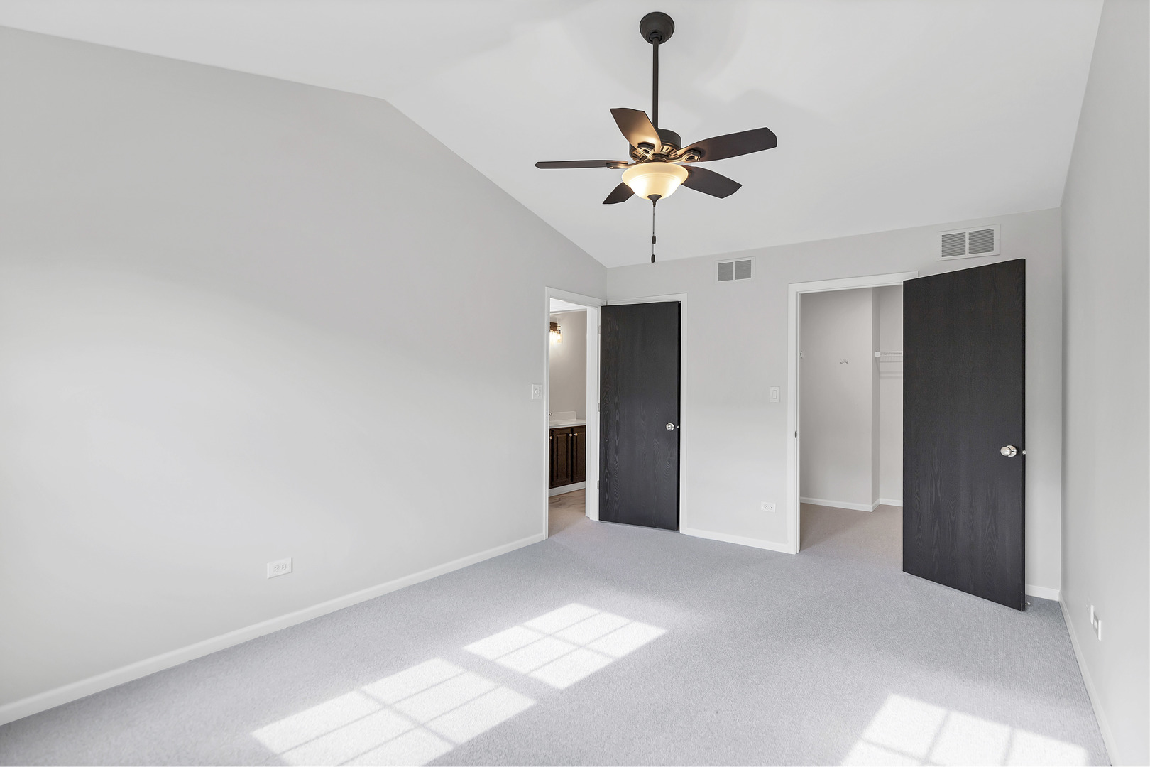 3053 Anton Drive Aurora IL 60504