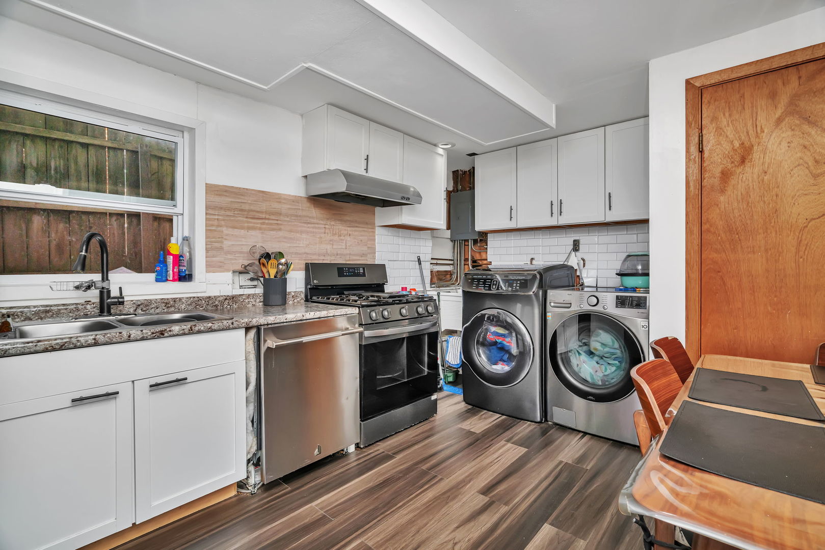 4217 Main Street Downers Grove IL 60515