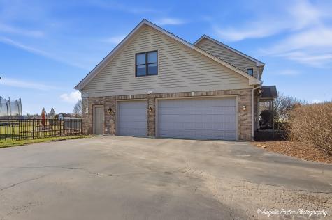 11506 Heritage Path Richmond IL 60071