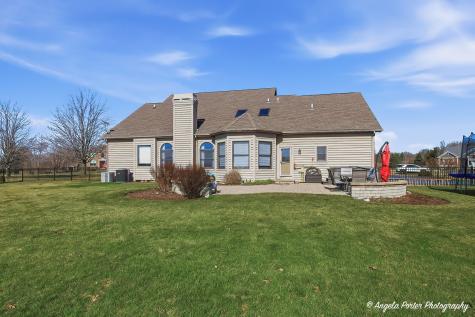 11506 Heritage Path Richmond IL 60071