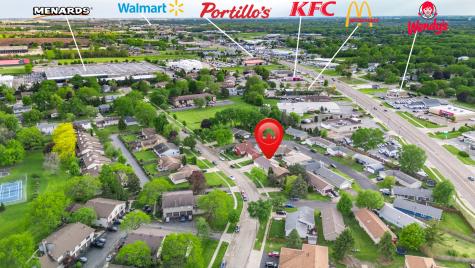 1605 Longwood Drive Sycamore IL 60178