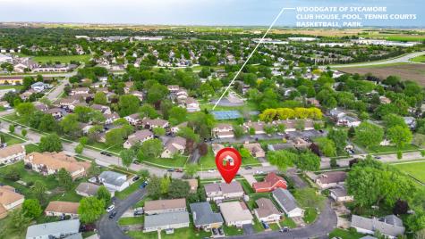 1605 Longwood Drive Sycamore IL 60178