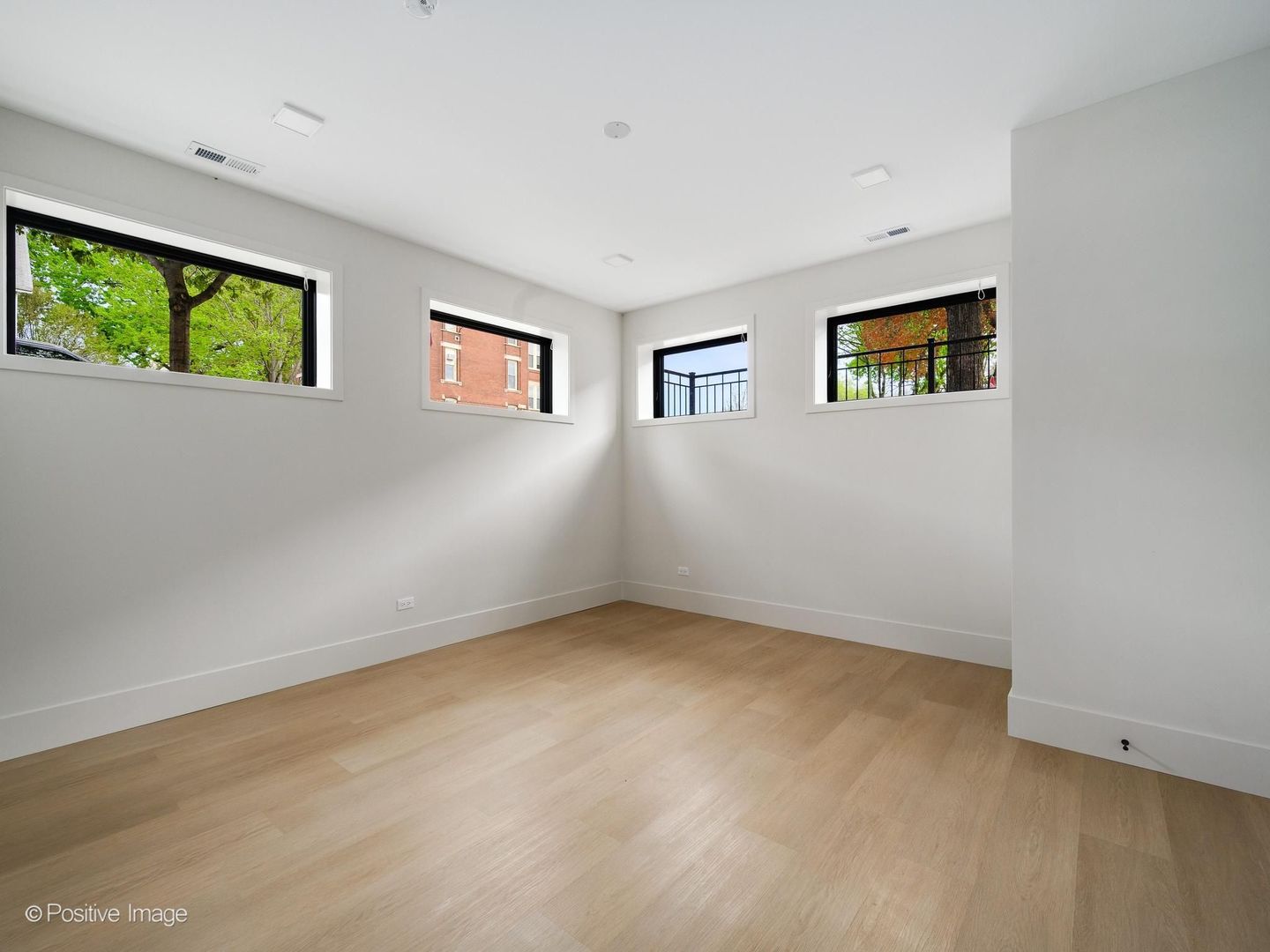 1900 West Cortland Street Chicago IL 60622
