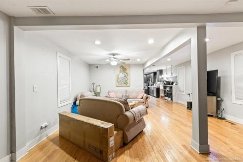 46 Englewood Avenue Bellwood IL 60104