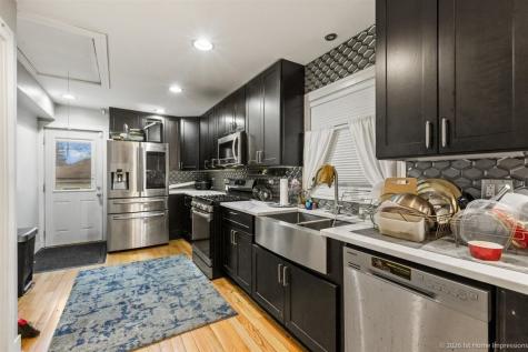 46 Englewood Avenue Bellwood IL 60104