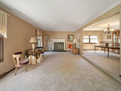 6244 West 129 Place Palos Heights IL 60463