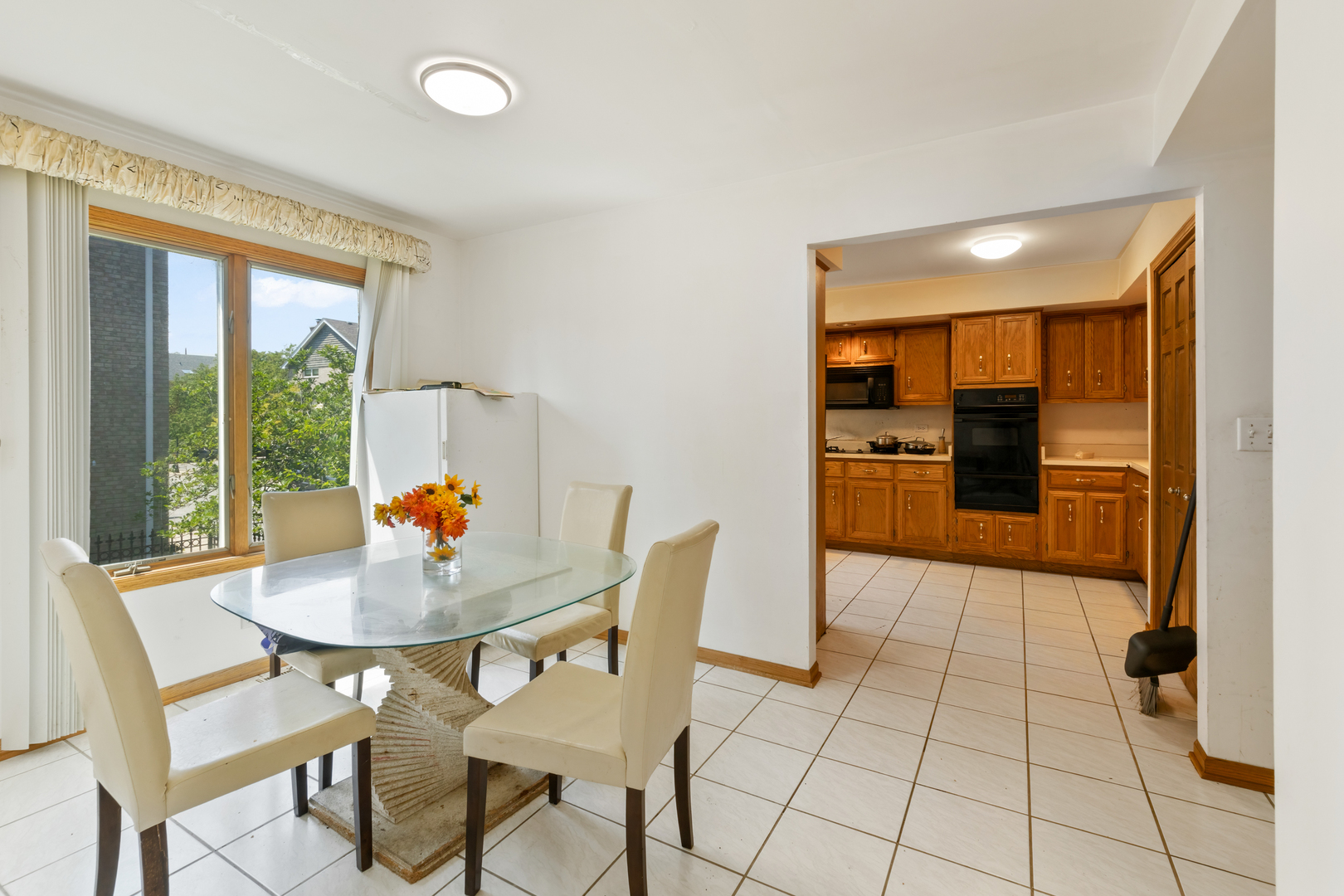 8146 South Prairie Park Place Chicago IL 60619