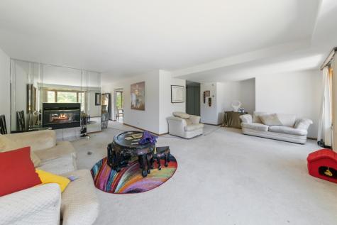 8146 South Prairie Park Place Chicago IL 60619