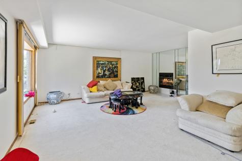 8146 South Prairie Park Place Chicago IL 60619
