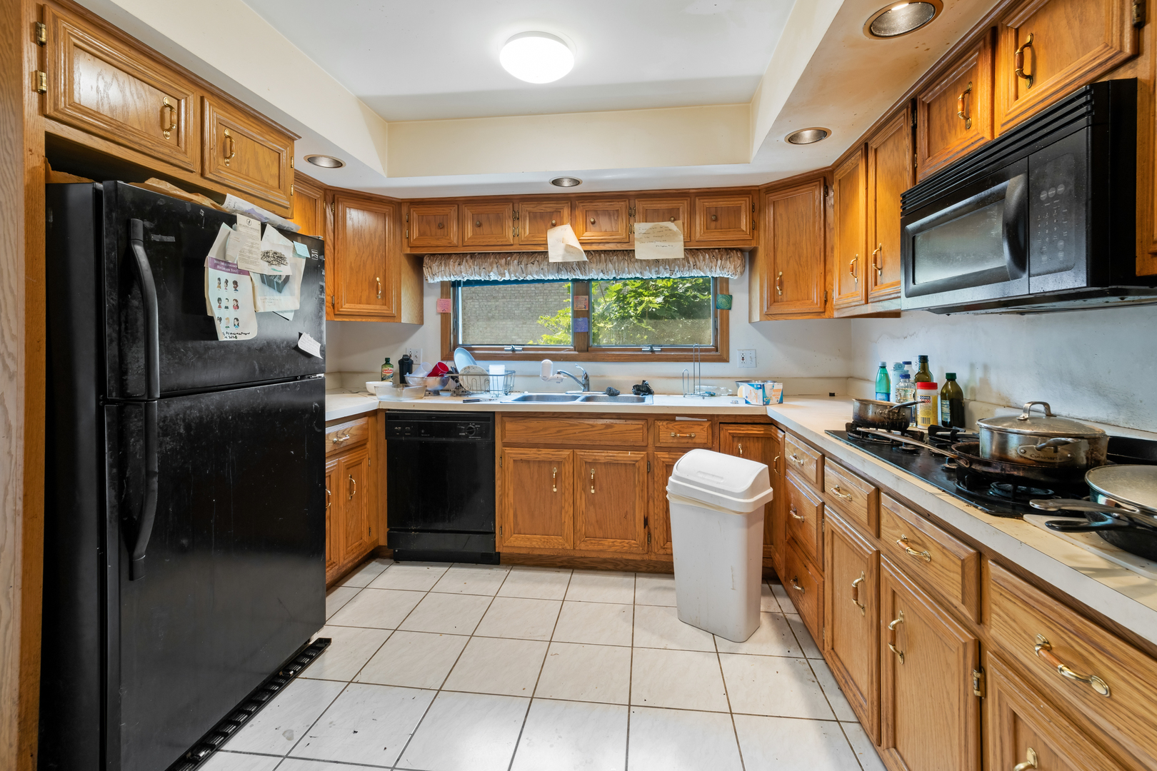 8146 South Prairie Park Place Chicago IL 60619