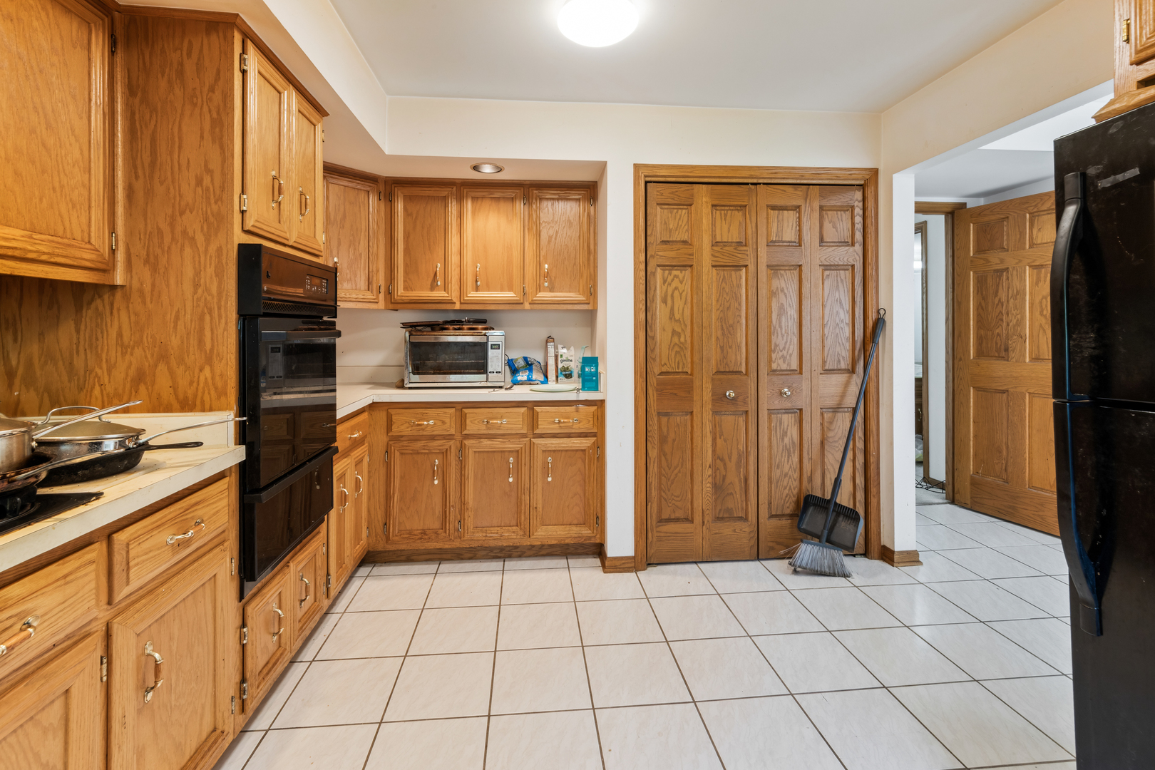 8146 South Prairie Park Place Chicago IL 60619