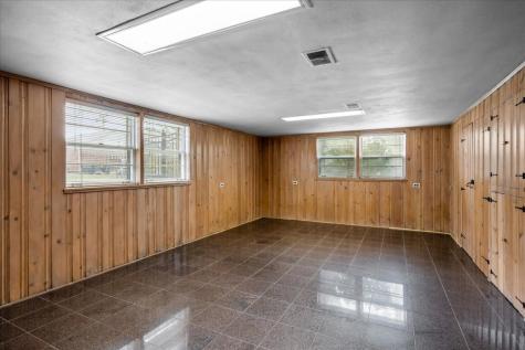 7012 North Kenton Avenue Lincolnwood IL 60712