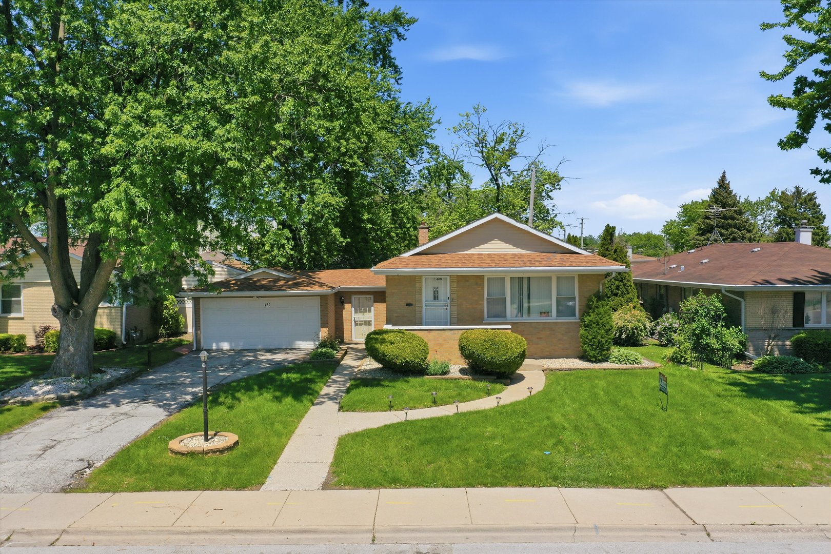 480 East 163rd Street South Holland IL 60473