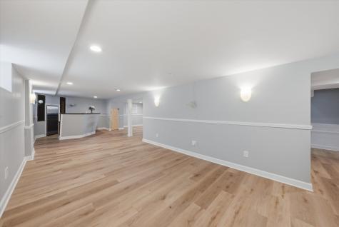 480 East 163rd Street South Holland IL 60473