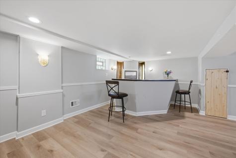 480 East 163rd Street South Holland IL 60473