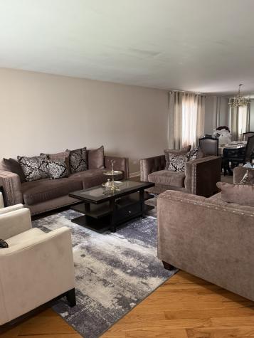 6716 West 89th Place Oak Lawn IL 60453