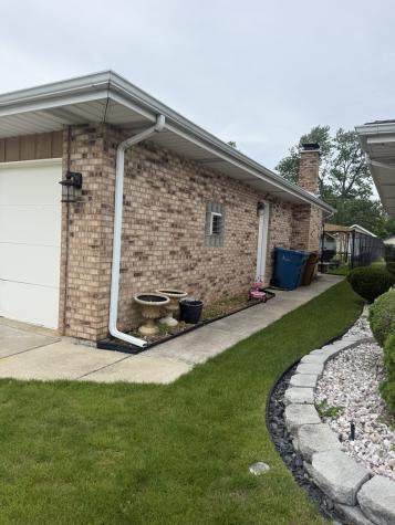 6716 West 89th Place Oak Lawn IL 60453
