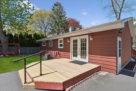 2703 11TH Street Winthrop Harbor IL 60096