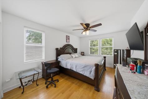 2231 North 75th Avenue Elmwood Park IL 60707