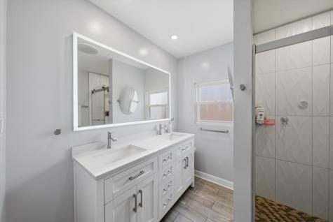 2231 North 75th Avenue Elmwood Park IL 60707